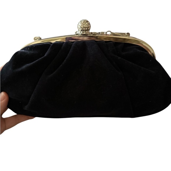 NWT Elegant Navy d’Margeaux Wristlet Clutch - Picture 3 of 12